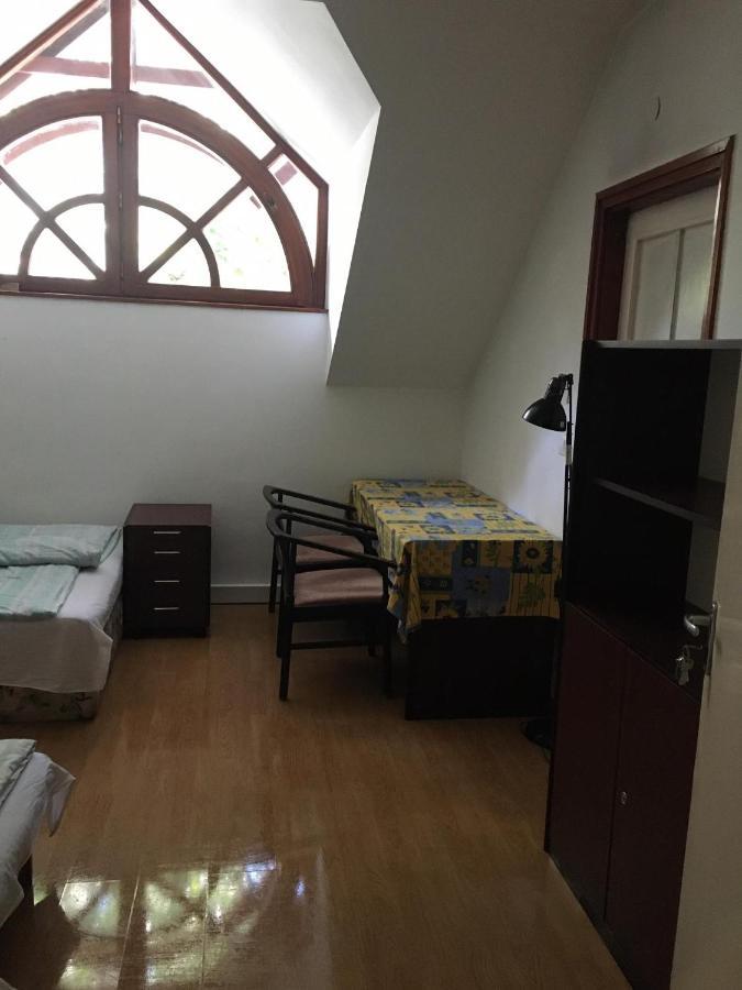 Goencoelhaz Hostel Vac Ngoại thất bức ảnh